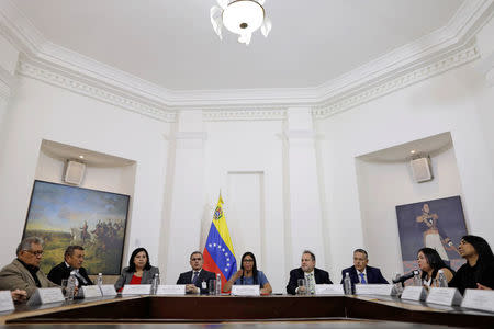 Delcy Rodriguez (C), president of the National Constituent Assembly, speaks during a meeting of the Truth Commission in Caracas, Venezuela August 16, 2017. REUTERS/Ueslei Marcelino