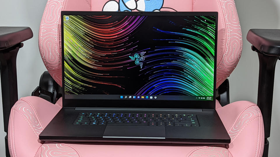 Razer Blade 17 (Early 2022) review