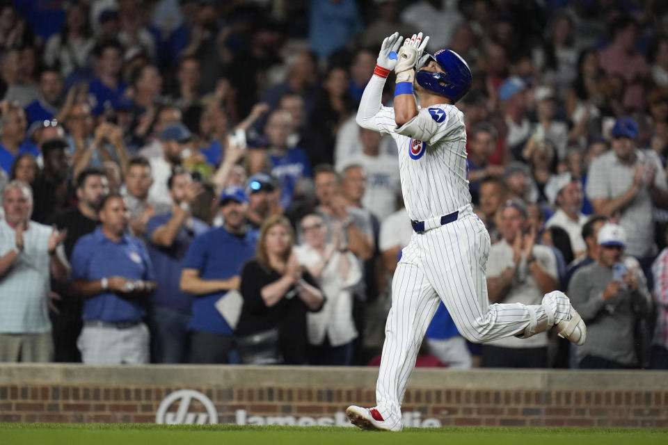 Chicago Cubs designated hitter Seiya Suzuki runs the bases on a two-run home run during the third inning of a baseball game against the Washington Nationals, Thursday, Sept. 19, 2024, in Chicago. (AP Photo/Erin Hooley)