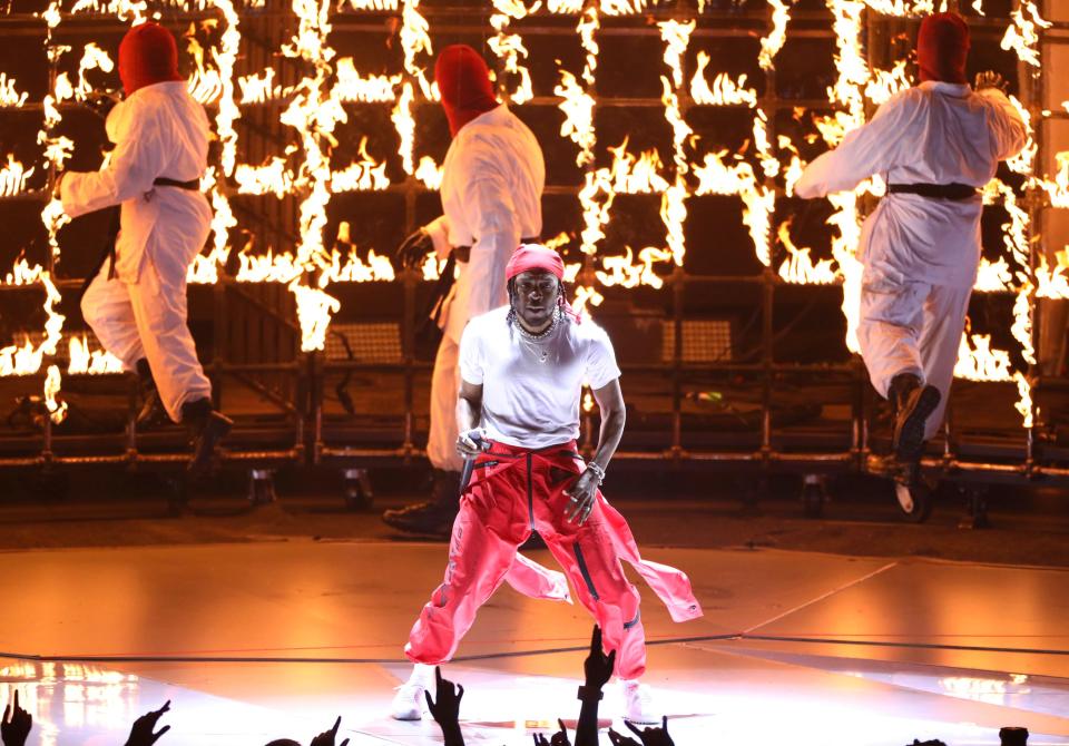 Kendrick Lamar performs at the MTV Video Music Awards at The Forum on Sunday, Aug. 27, 2017, in Inglewood, Calif. (Photo by Matt Sayles/Invision/AP) ORG XMIT: CADA213