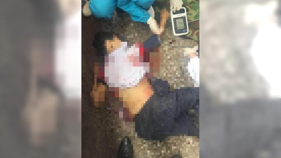 男同學被狠捅13刀，最後失血過多身亡。(圖／翻攝自陸網)