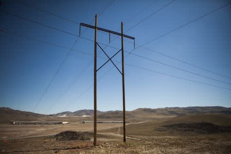 Power lines are seen at the Tahoe-Reno Industrial Center in McCarran, Nevada, September 16, 2014. REUTERS/Max Whittaker