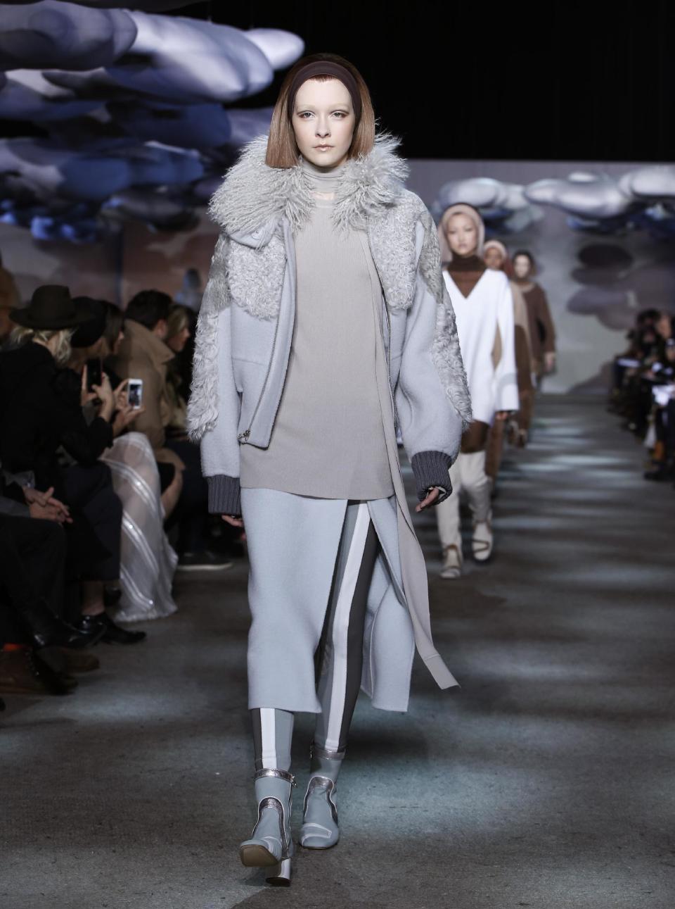 The Marc Jacobs Fall 2014 collection is modeled at Fashion Week in New York, Thursday, Feb. 13, 2014. (AP Photo/Kathy Willens)