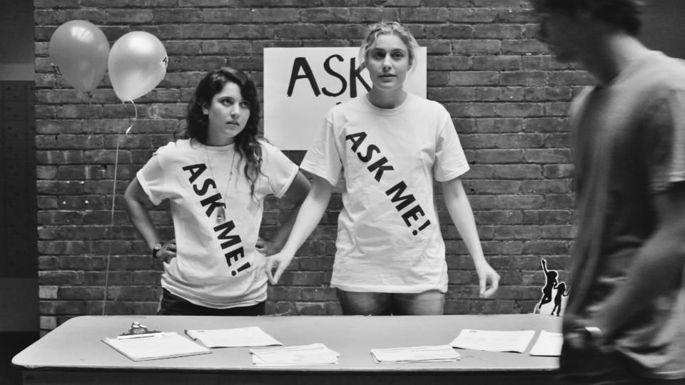 FRANCES HA, from left: Hannah Dunne, Greta Gerwig, 2012. ©IFC Films/Courtesy Everett Collection