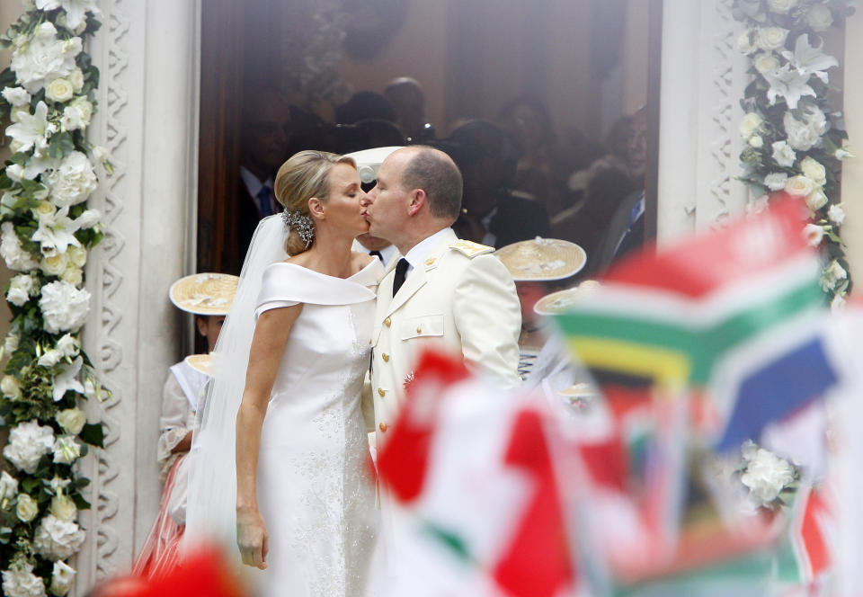 <p>2011 heiratete Prinz Albert von Monaco die Schwimmerin Charlene Wittstock. Im Dezember 2014 erblickte der Nachwuchs – ein Zwillingspaar – das Licht der Welt. (Bild: ASSOCIATED PRESS/AP Photo) </p>