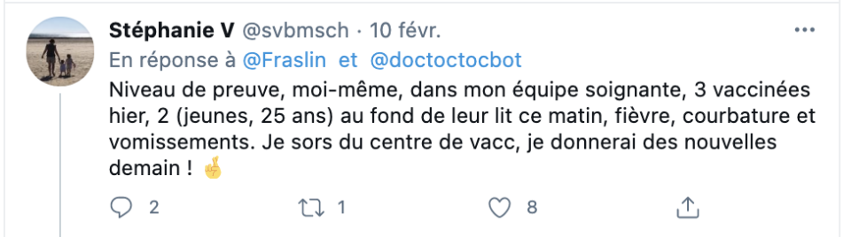 Des soignants vaccinés rapportent des effets secondaires.