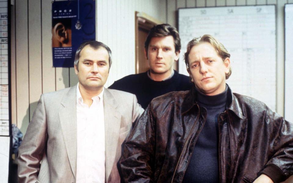 As Jim Carver, Mark Wingett (r) was among The Bill's veterans - UKTV