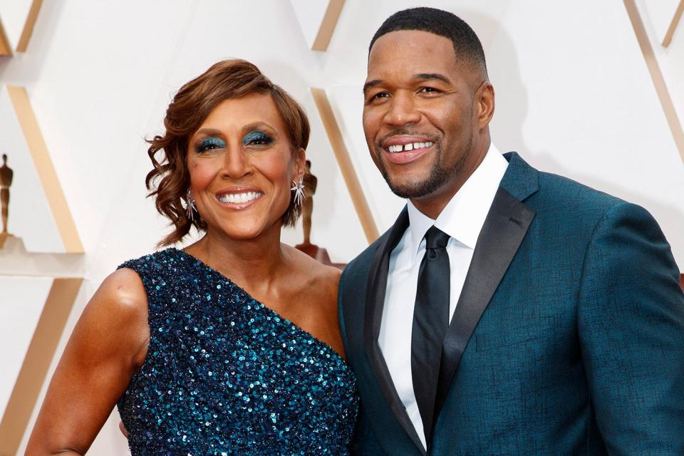 ROBIN ROBERTS, MICHAEL STRAHAN