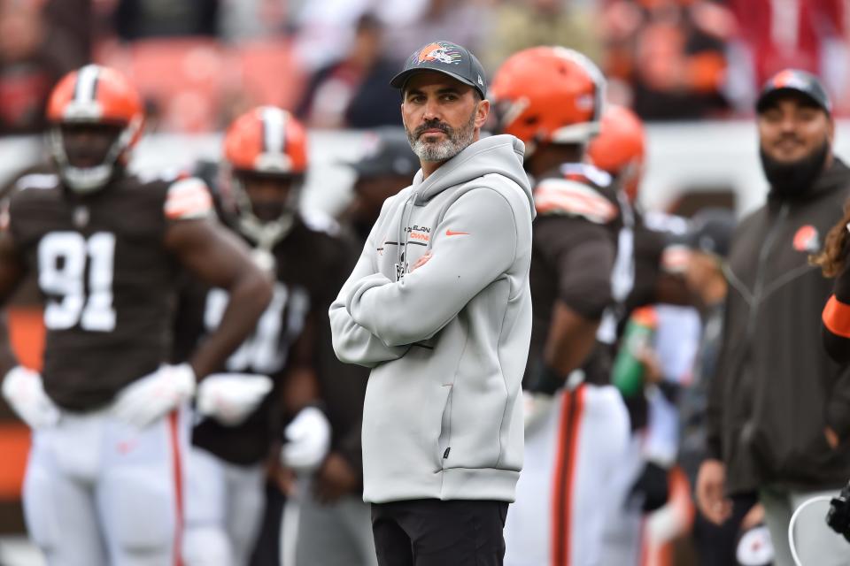 Cleveland Browns head coach Kevin Stefanski watches before an NFL football game against the Arizona Cardinals, Sunday, Oct. 17, 2021, in Cleveland. (AP Photo/David Richard)