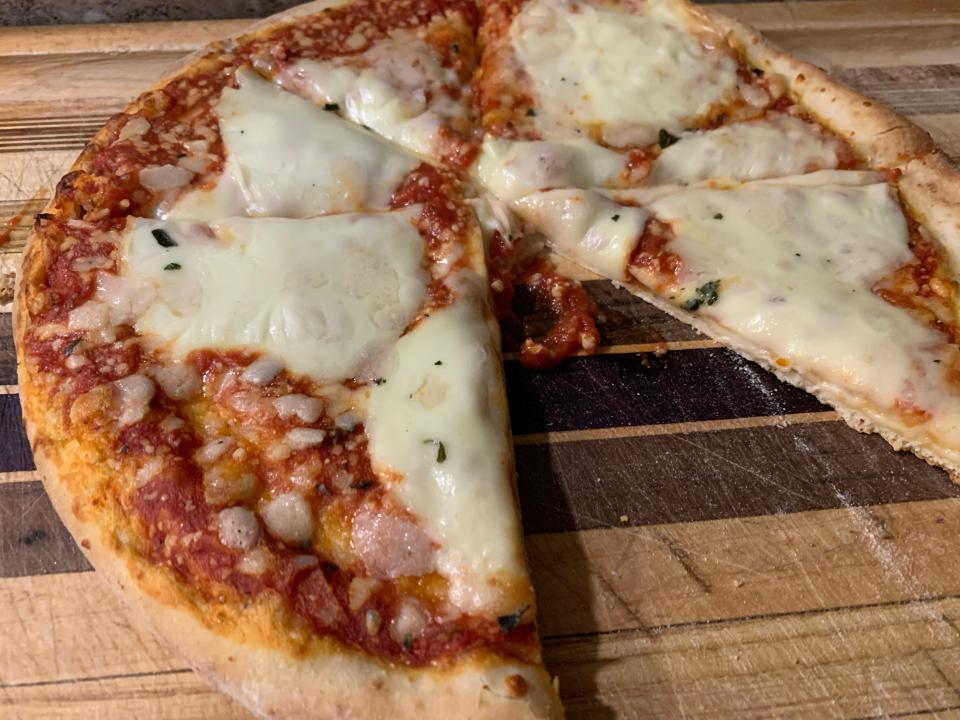 Several slices of cooked Trader Joe's margharita pizza