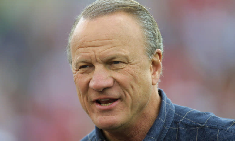 A closeup of former Oklahoma football Barry Switzer.