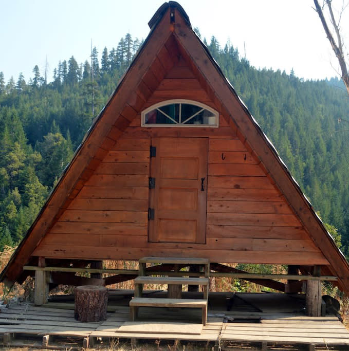 A-Frame Cabin in Gasquet, California