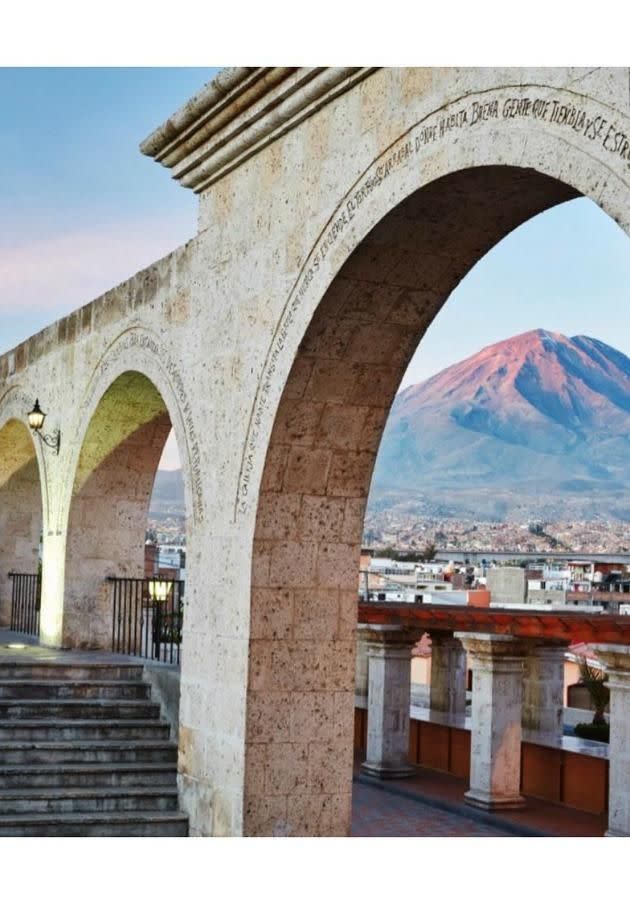 travel on the Andean Explorer through the city of Arequipa in Peru. Source: Instagram / @belmondandeanexplorer