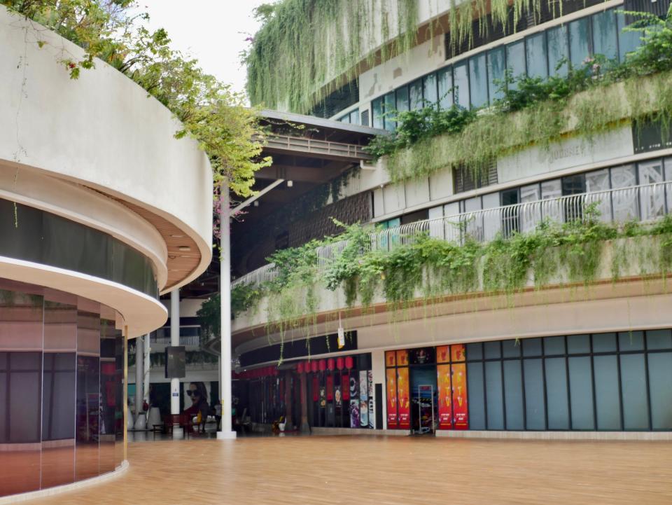 a mall without people in malaysia