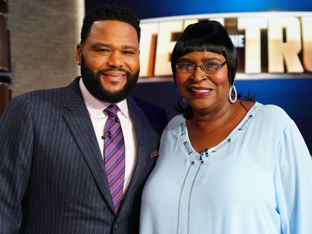 <p>Christopher Willard/Getty</p> Anthony Anderson and Doris Bowman on 'To Tell the Truth'.