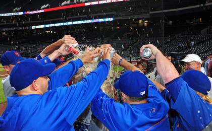 Photo: Mets David Wright watches Matt Harvey react in the World