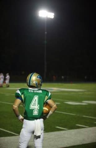 Newtown returned to the football field and honored Sandy Hook victims — Twitter