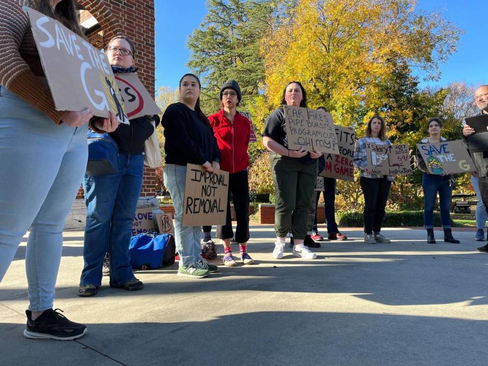 UNCG students and faculty rallied against an ongoing “academic portfolio review” Thursday, Nov. 16, 2023. Korie Dean/kdean@newsobserver.com