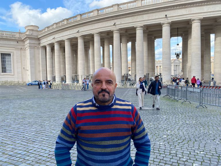 El juez argentino Roberto Andrés Gallardo, que conoce a Jorge Bergoglio desde 2003, estuvo con él en los últimos días en el Vaticano (Foto Elisabetta Piqué)