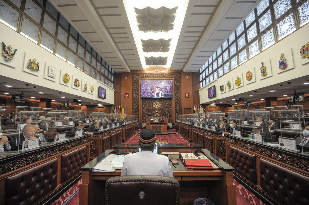 Tan Sri Rais Yatim delivers his maiden speech as Dewan Negara Speaker at Parliament, Kuala Lumpur on September 2, 2020. ― Picture by Shafwan Zaidon