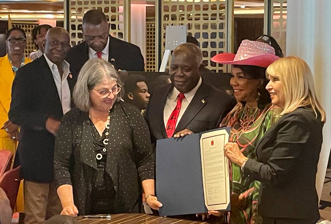 From left to right, Miami-Dade County Mayor, Daniella Levine Cava, Bahamian Prime Minister, Philip Davis, Congresswoman Frederica S. Wilson, FL-24, and Miami-Dade County School Board Chair, Mari Tere Rojas, pose after Congresswoman Wilson announced the opening of the Role Models program’s first international chapter in the Bahamas on Sunday, Oct. 1, 2023. Omar Rodríguez Ortiz/orodriguezortiz@miamiherald.com