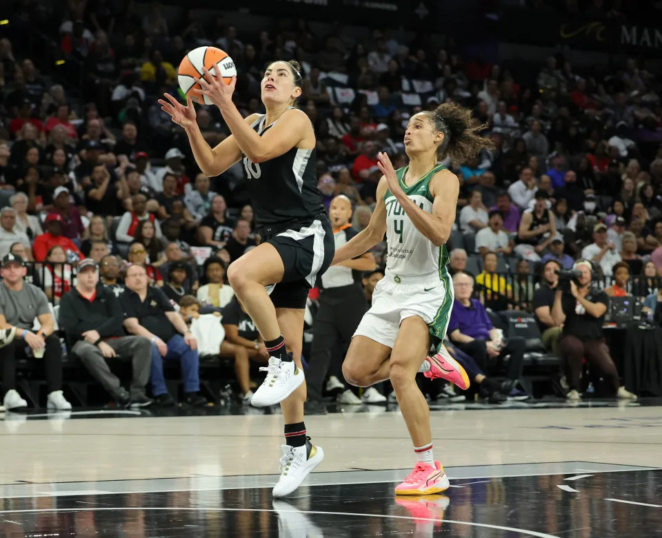  Kelsey Plum #10 of the Las Vegas Aces drives to the basket ahead of Skylar Diggins-Smith #4 of the Seattle Storm in the third quarter of Game Two of the 2024 WNBA Playoffs first round at Michelob ULTRA Arena on September 24, 2024 in Las Vegas, Nevada. The Aces defeated the Storm 83-76 to win the series two games to none. NOTE TO USER: User expressly acknowledges and agrees that, by downloading and or using this photograph, User is consenting to the terms and conditions of the Getty Images License Agreement. (Photo by Ethan Miller/Getty Images)