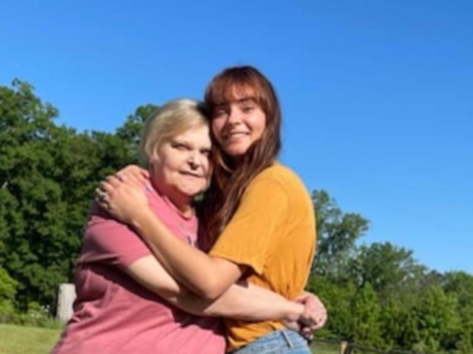 Dusty Leslie Giles and her daughter Christy (Dusty Leslie Giles)