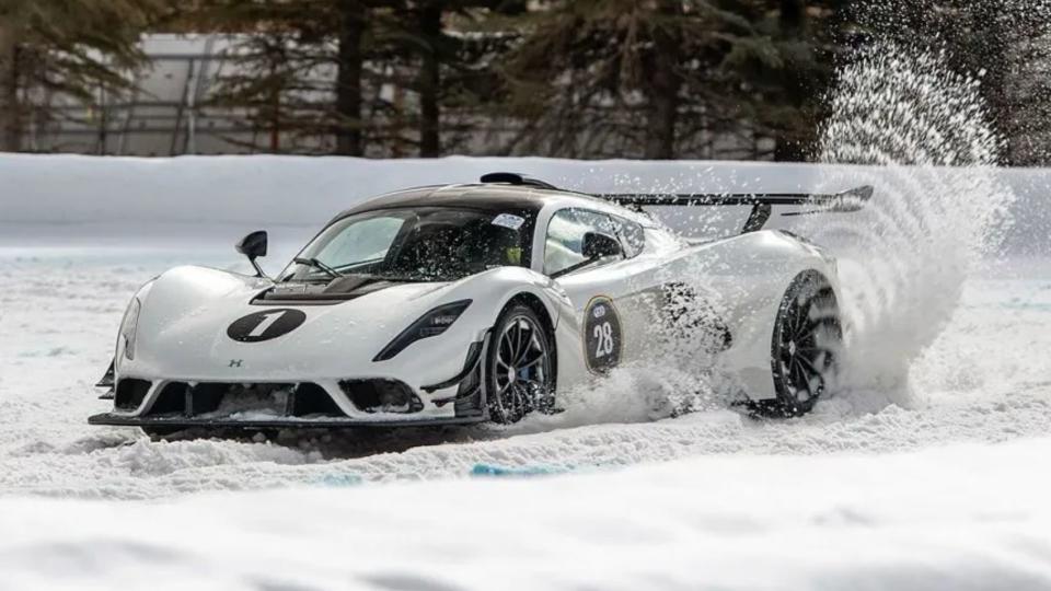 Hennessey Venom F5 Revolution Shows Off at Aspen's F.A.T. Ice Race