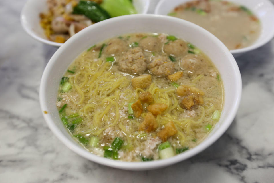 Xiang Xiang Traditional Minced Pork Noodles 9 - soup bak chor mee