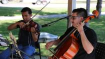 Mexican student string quartet serenade Windsor-Essex