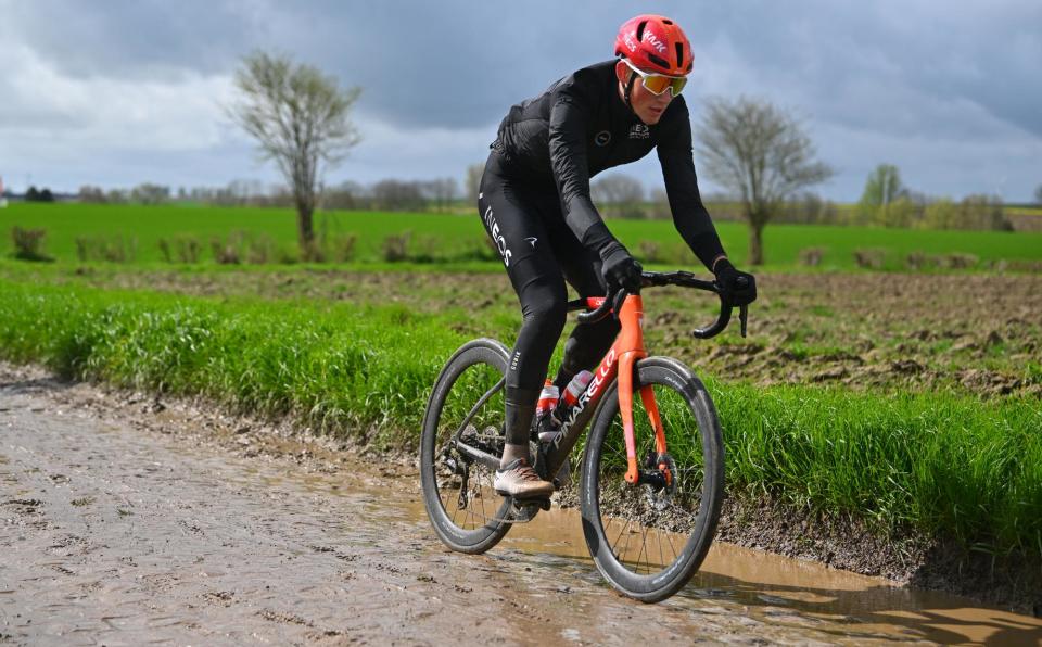 <span>Josh Tarling on the cobbles before Sunday’s big race.</span><span>Photograph: Luc Claessen/Getty Images</span>