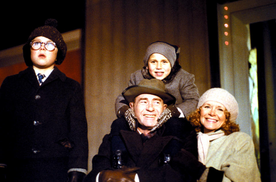A Christmas Story. Peter Billingsley, Ian Petrella, Darrin McGavin, Melinda Dillon, 1983. (©MGM/Courtesy Everett Collection)