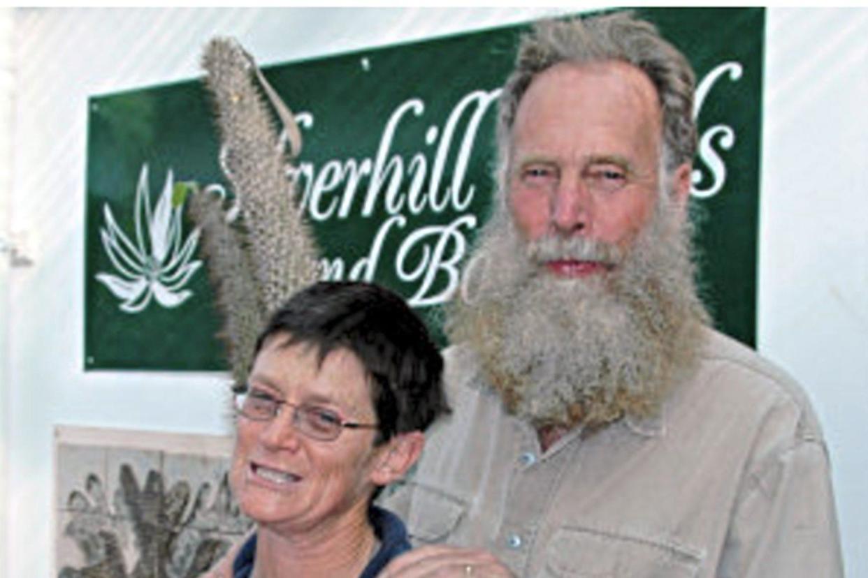 Rachel and Rod Saunders disappeared 10 days ago: Pacific bulb society