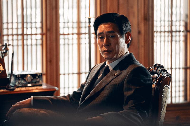 薛景求在新片《王者製造》飾演不得志的政治家，因該角色以韓國前總統金大中為原型，讓他接演時感到負擔。（台北電影節提供）
