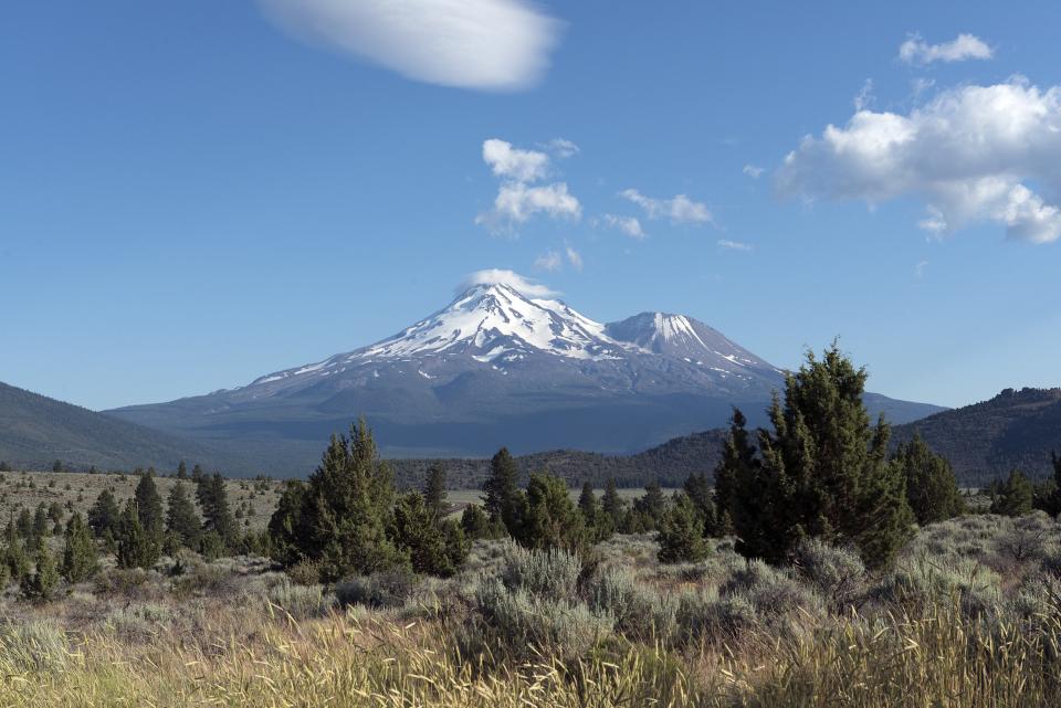 Mount Shasta, is located at the southern end of the Cascade Range in Siskiyou County, California.