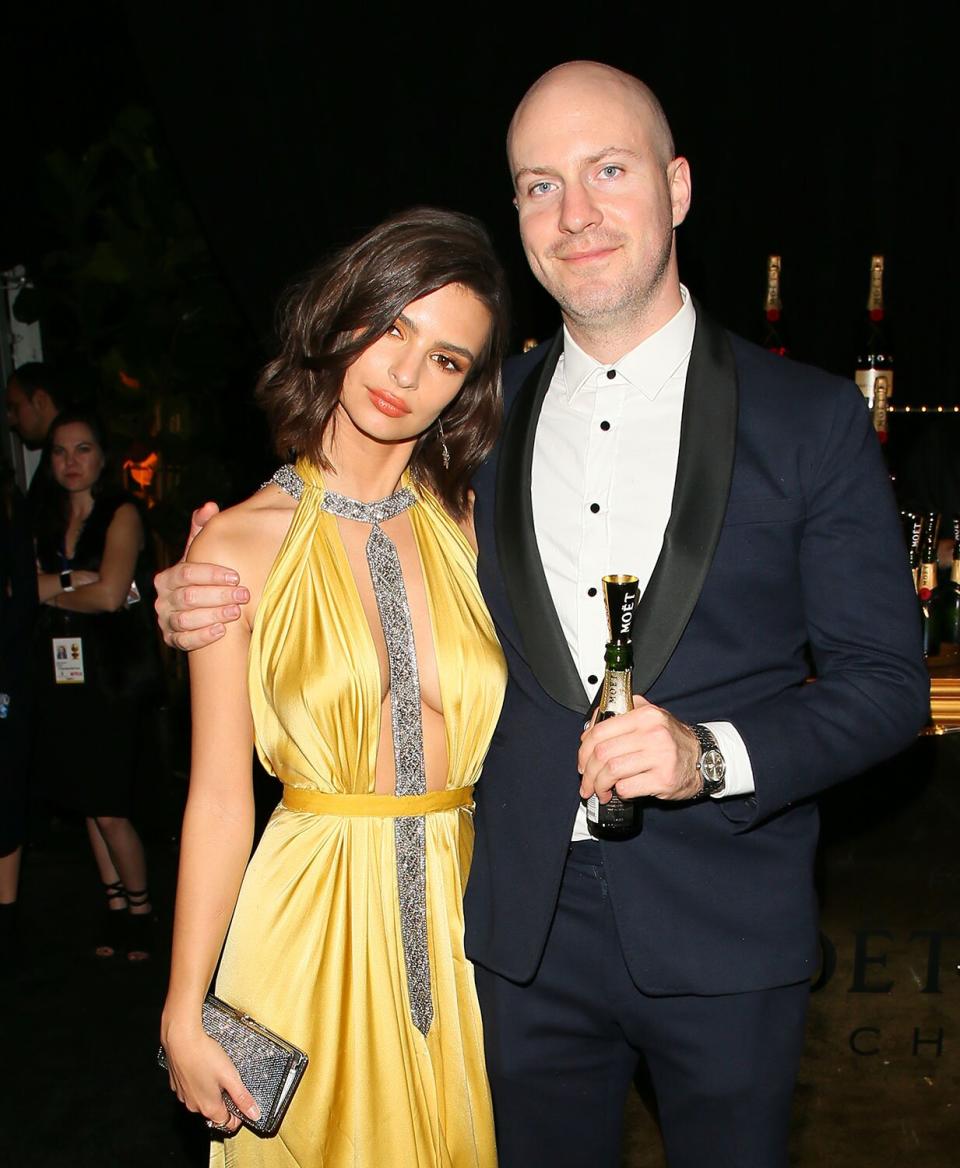 LOS ANGELES, CA - JANUARY 08: Emily Ratajkowski and boyfriend Jeff Magid attend The Weinstein Company and Netflix Golden Globe Party, presented with FIJI Water, Grey Goose Vodka, Lindt Chocolate, and Moroccan Oil at The Beverly Hilton Hotel on January 8, 2017 in Los Angeles, California. (Photo by JB Lacroix/WireImage)