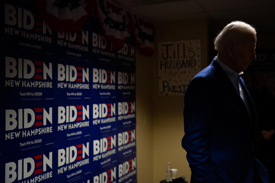 El exvicepresidente Joe Biden, posible candidato a la presidencia del Partido Demócrata, en una oficina de campaña en Salem, Nueva Hampshire, el 10 de febrero de 2020. (Elizabeth Frantz/The New York Times)