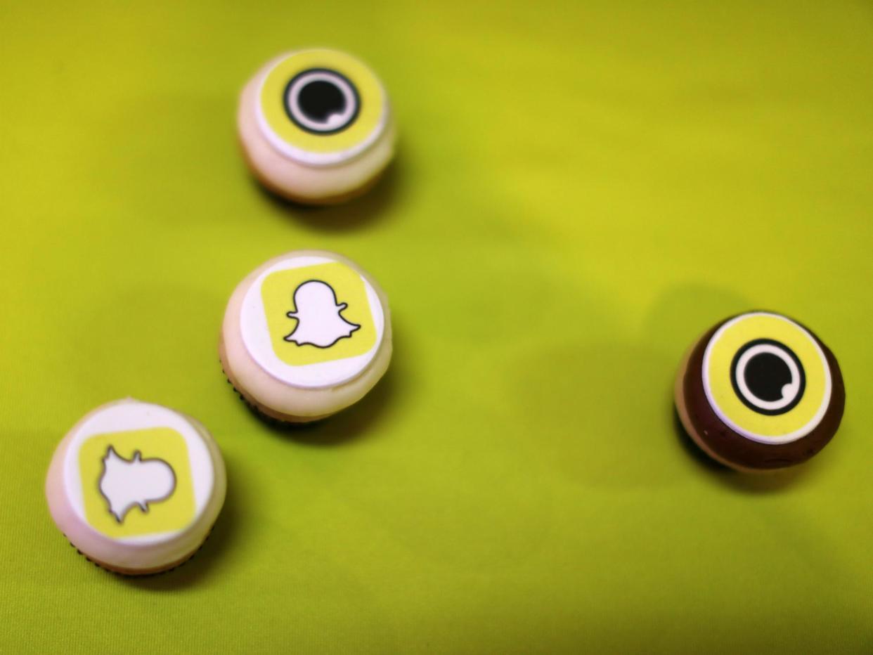 The logo of messaging app Snapchat is seen at a booth at TechFair LA, a technology job fair, in Los Angeles, California, U.S., January 26, 2017: REUTERS/Lucy Nicholson