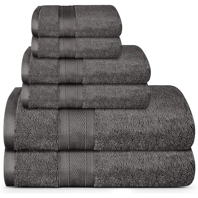 These Soft Cotton Bath Towels Are on Sale for $5 Apiece at