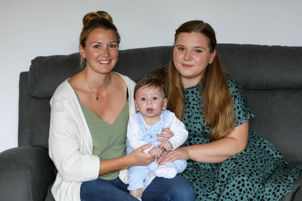 Lauren Beckett (right) with her son Tommy and best friend Kayleigh Beckett. (SWNS)