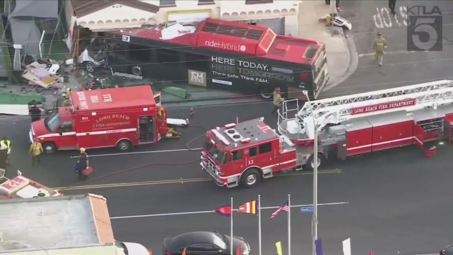 Bus crash in Long Beach