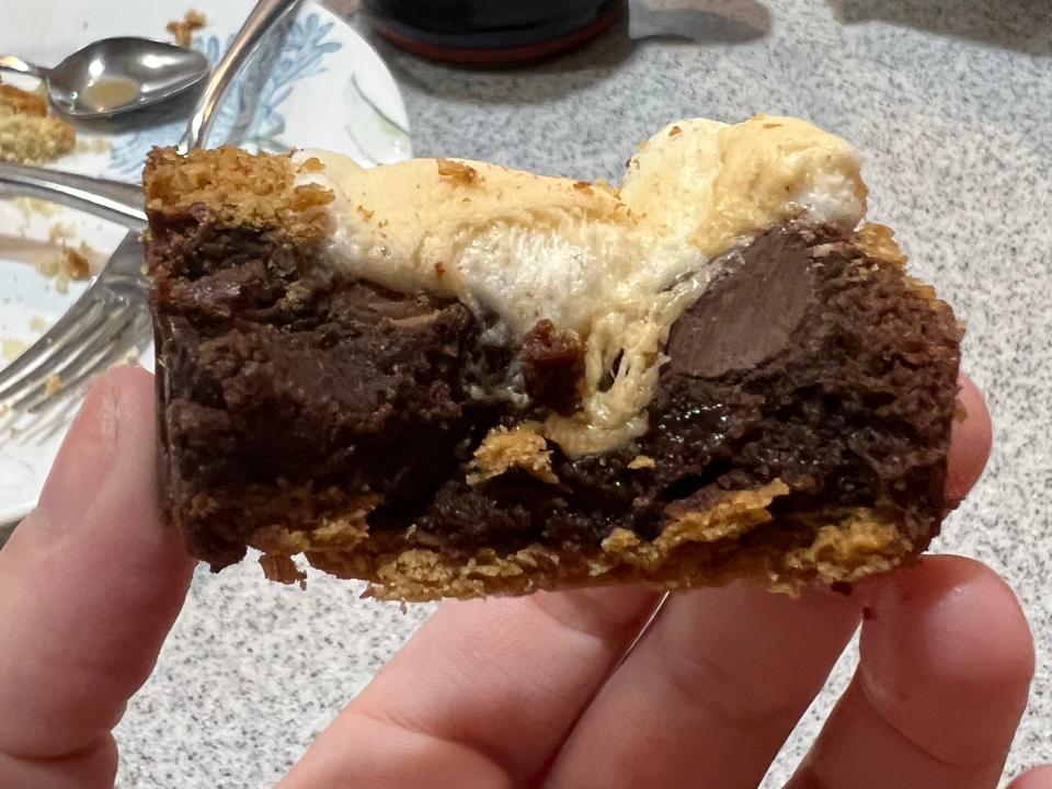 interior of the smores brownie