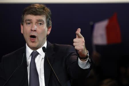 Arnaud Montebourg, French Socialist party candidate in their first-round presidential primary election, attends a political rally as he campaigns in Paris, France, January 18, 2017. REUTERS/Gonzalo Fuentes