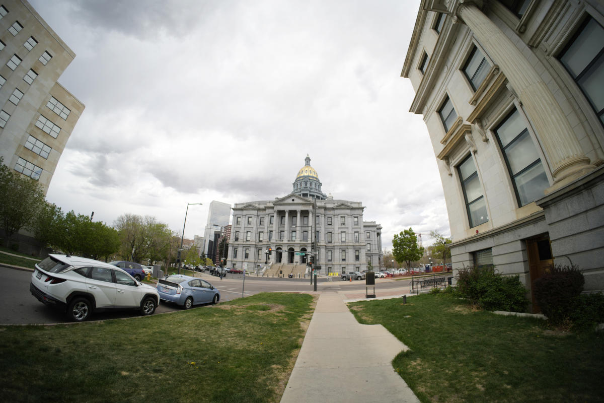 Colorado legislative session reinforces oncepurple state's Democratic