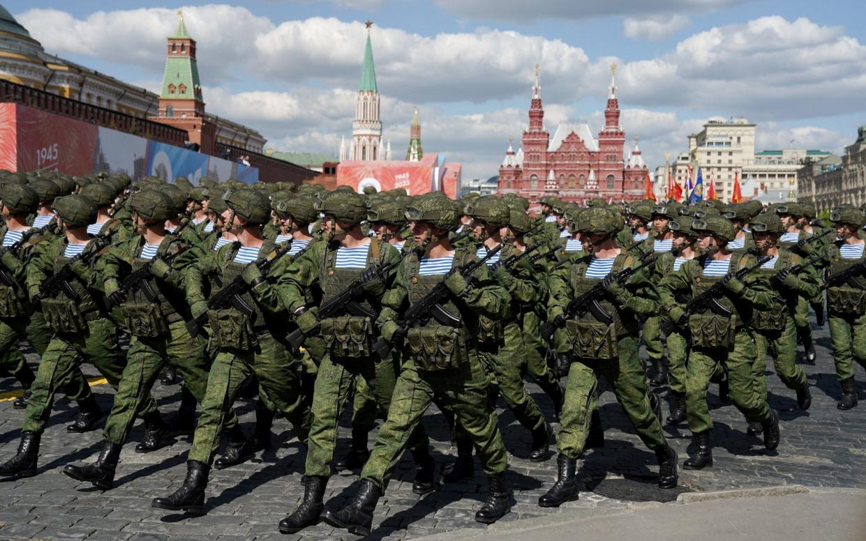 Russia currently has 1.32 million active servicemen