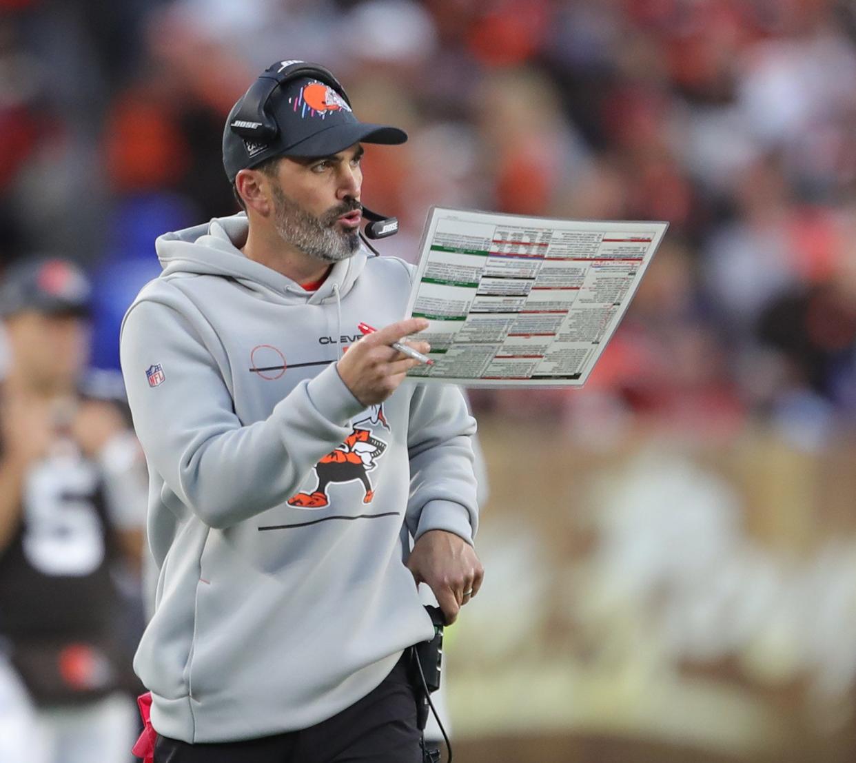 Browns head coach Kevin Stefanski calls plays during the second half against the Arizona Cardinals, Sunday, Oct. 17, 2021, in Cleveland.