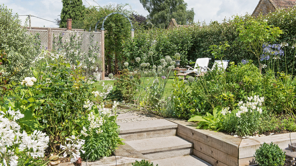 Achieve a pretty country-style garden, whatever size your plot is