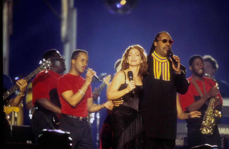 stevie wonder gloria estefan best super bowl