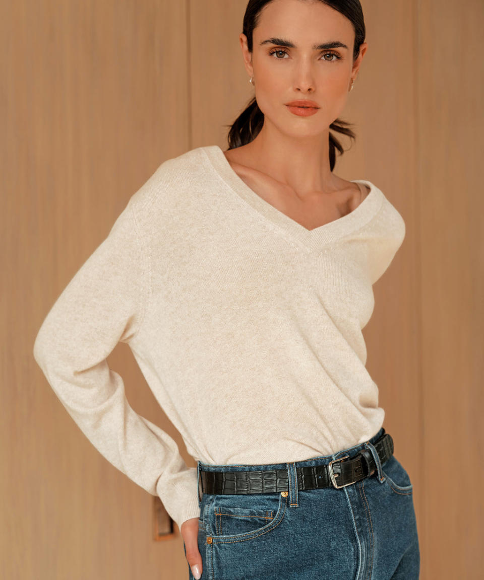 <p><a href="https://go.redirectingat.com?id=74968X1596630&url=https%3A%2F%2Fwww.jennikayne.com%2Fproducts%2Fflynn-cashmere-sweater-oatmeal&sref=https%3A%2F%2Fwww.redbookmag.com%2Ffashion%2Fhow-tos%2Fg44821752%2F18-chic-designer-sweaters-that-can-take-you-right-into-fall%2F" rel="nofollow noopener" target="_blank" data-ylk="slk:Shop Now;elm:context_link;itc:0;sec:content-canvas" class="link ">Shop Now</a></p><p>Jenni Kayne Flynn Cashmere Sweater</p><p>jennikayne.com</p><p>$275.00</p>