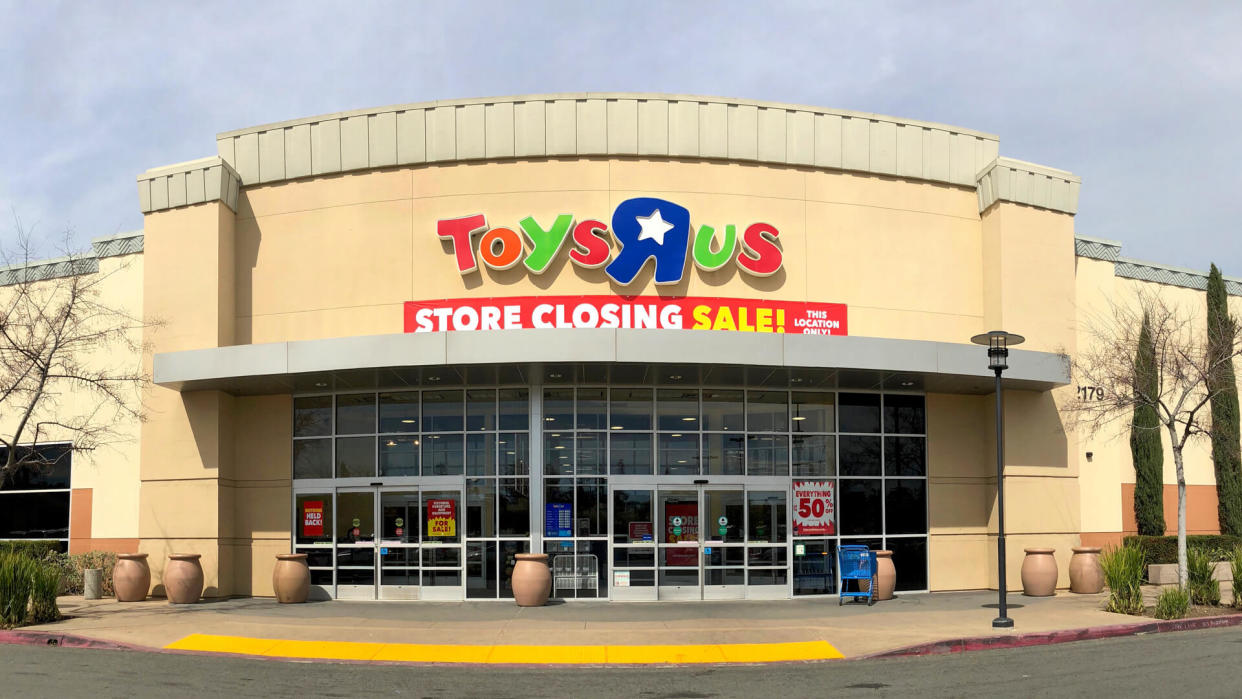 San Jose, CA - March 19, 2018: Toys R Us closing up to 182 stores as part of its Chapter 11 bankruptcy.